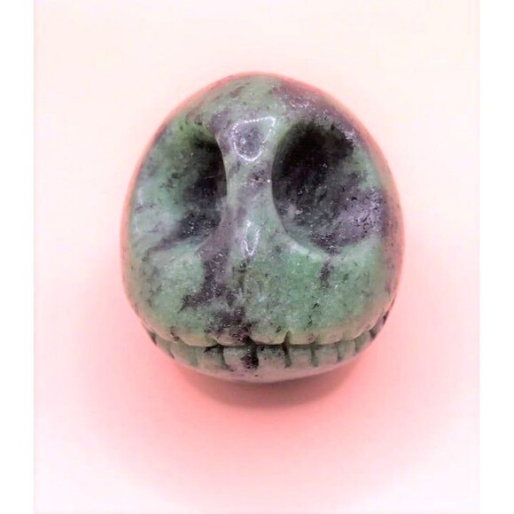 Adorable Ruby Zoisite Jack Skellington Skull Carving - Picture 1 of 6